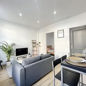 https://cosy-apartment-brussels-louise-quarter.brusselshotelsbook.com