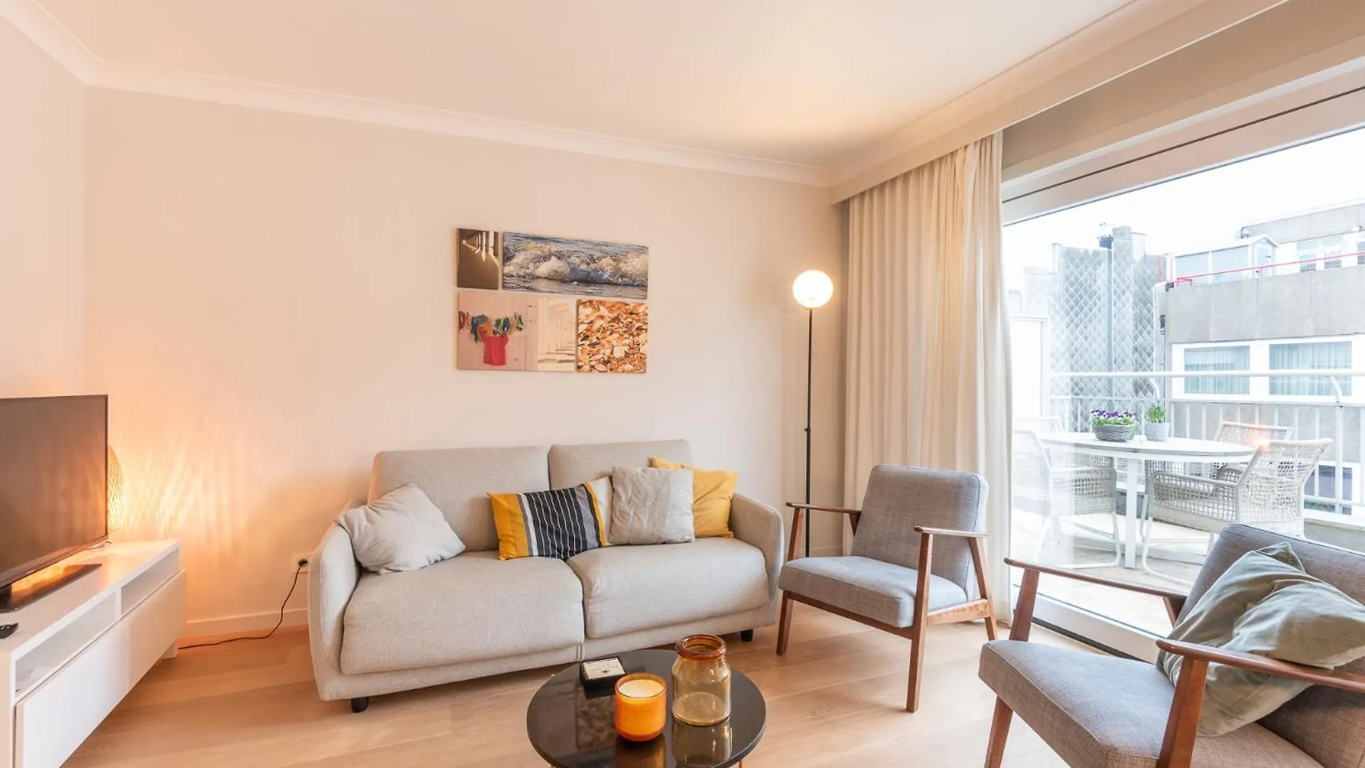 אוסטנדה Modern Apartment With Large Terrace Close To The Sea